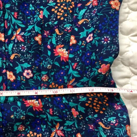 NWT Floral lace romper- free with purchase - Picture 6 of 8